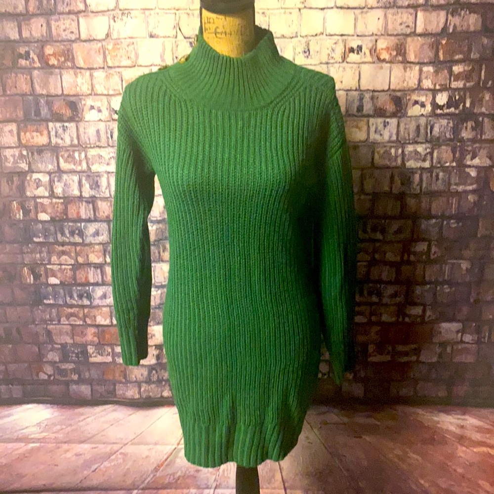 Green sweater dress
